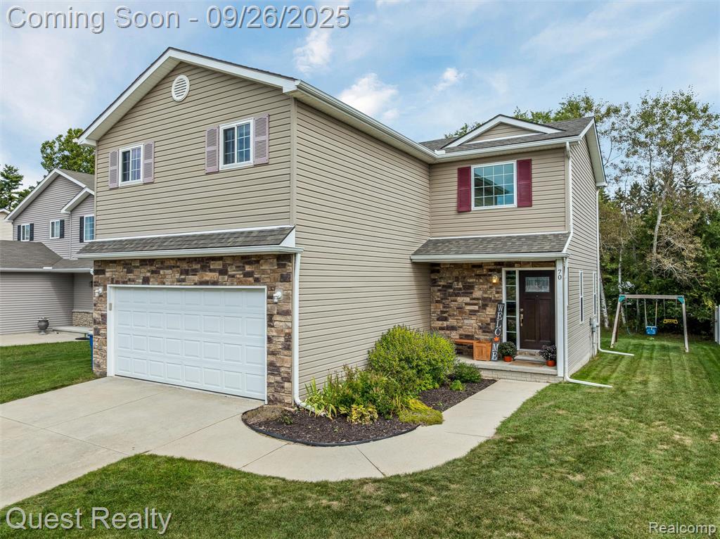 70 Fountain Park Drive, Waterford, MI 48327 — Photo 32