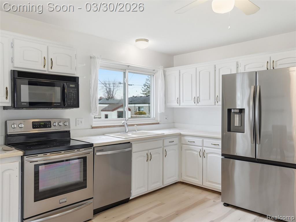 40326 William Drive, Sterling Heights, MI 48313 — Photo 21