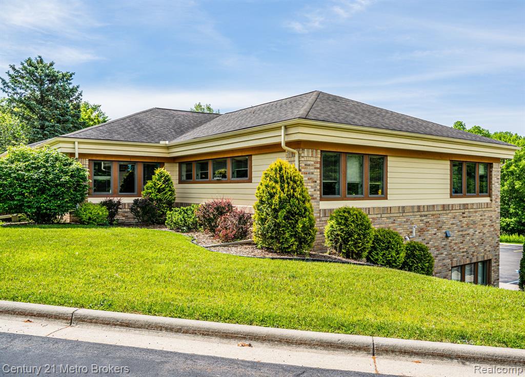 7477 S STATE Road, Goodrich Vlg, MI — Photo 52