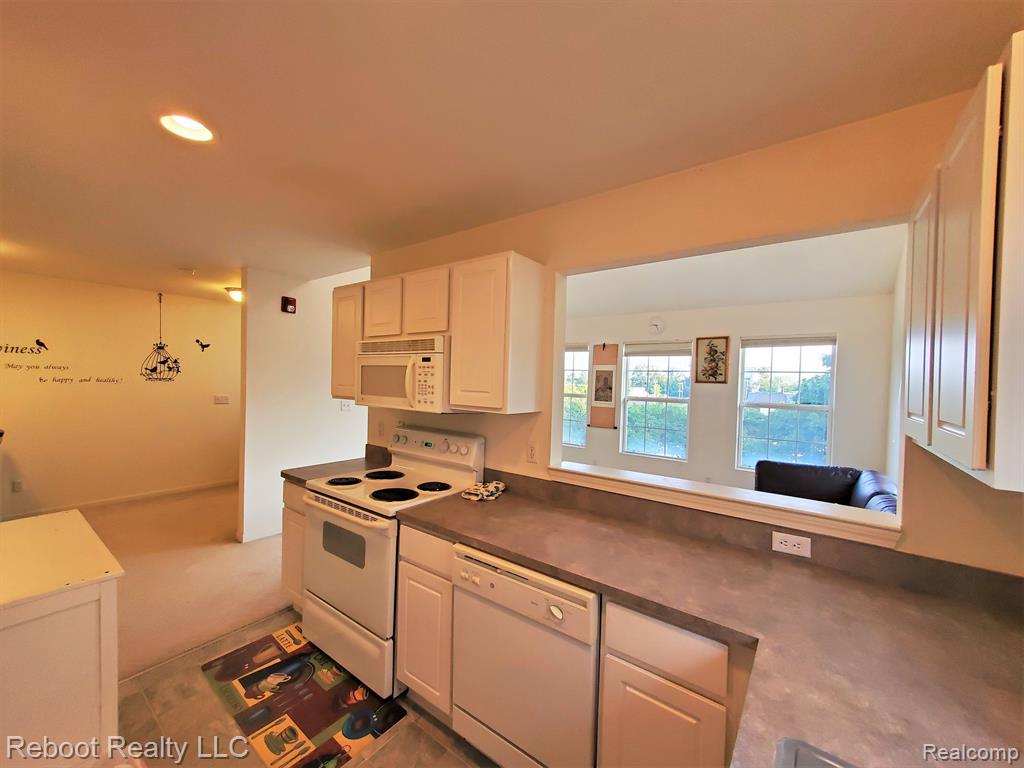 1127 BEAVER Run, Troy, MI 48083 — Photo 7