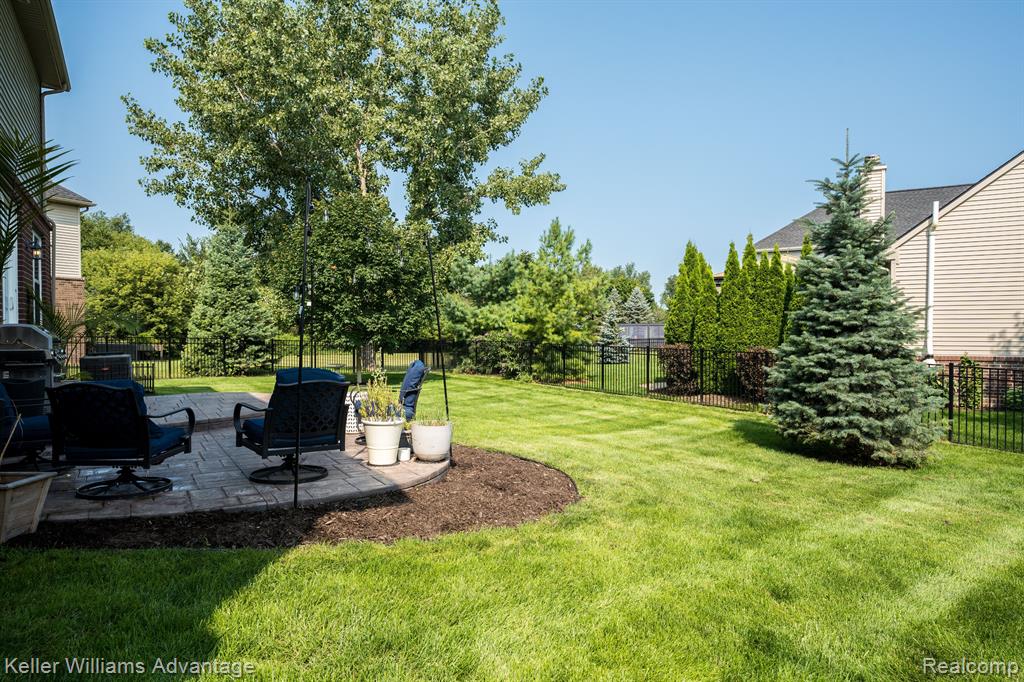 124 Shannon Partin Boulevard, South Lyon, MI 48178 — Photo 55