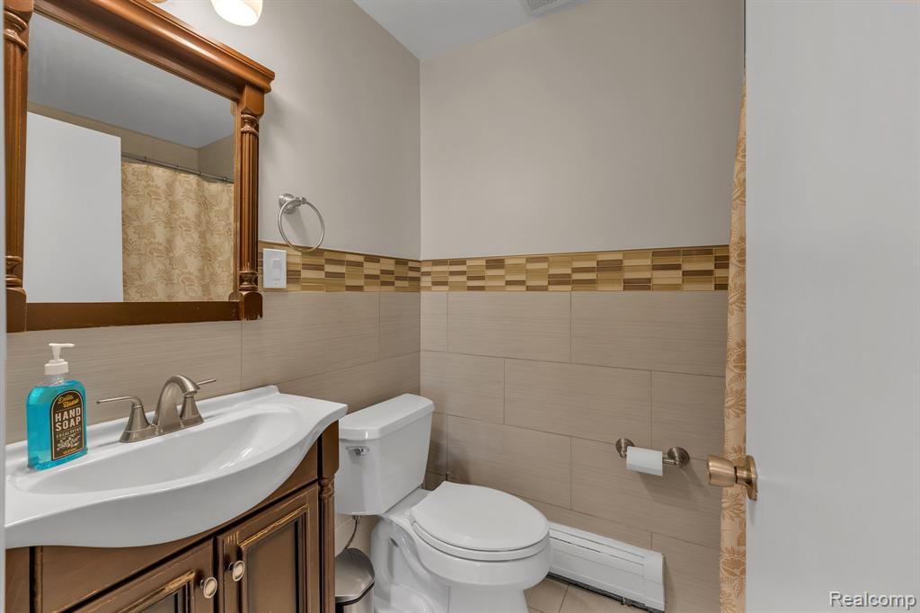 1201 Island Drive, 102, Ann Arbor, MI 48105 — Photo 32