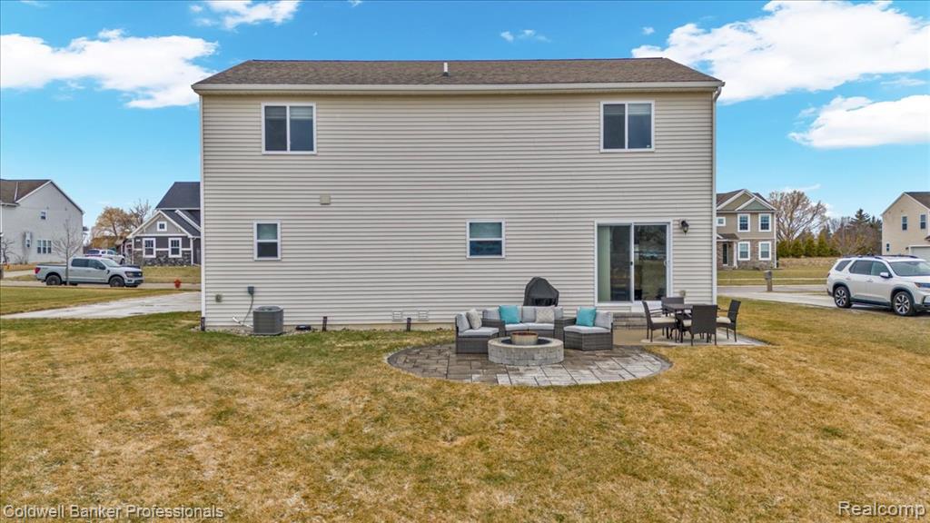 7047 Wildflower Court, Grand Blanc, MI 48439 — Photo 35
