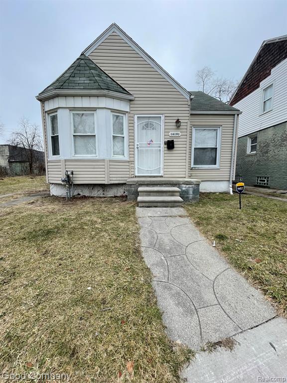 16191 Strathmoor Street, Detroit, MI 48235