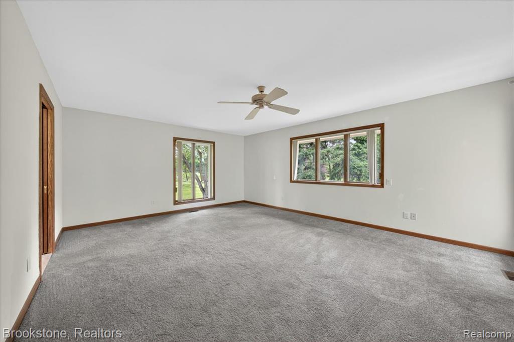 2610 Vanel Court, West Bloomfield, MI 48324 — Photo 22