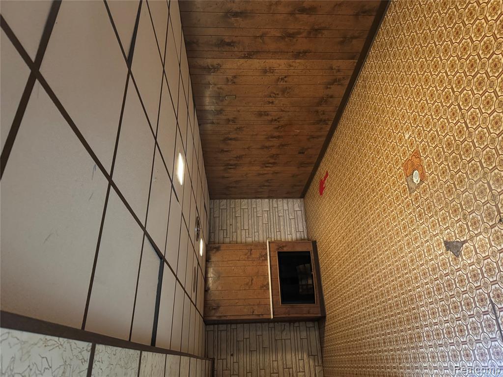 31263 Hayes Road, Warren, MI 48088 — Photo 24