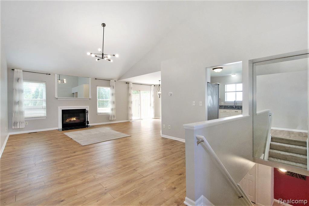 3381 CROMWELL Road, Ann Arbor, MI 48105 — Photo 6