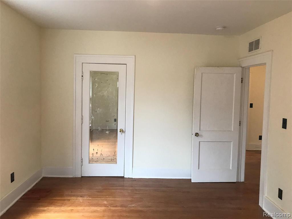 70 COLORADO Street, Highland Park, MI 48203 — Photo 15