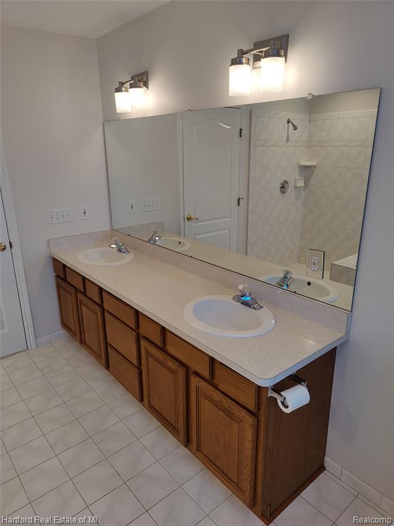 50727 Russell Drive, Macomb, MI 48044 — Photo 21