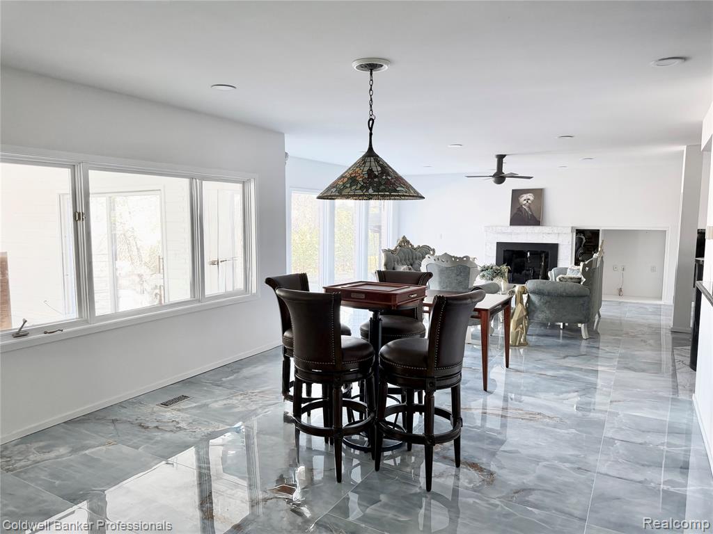 4692 W Wickford, Bloomfield Hills, MI 48302 — Photo 45