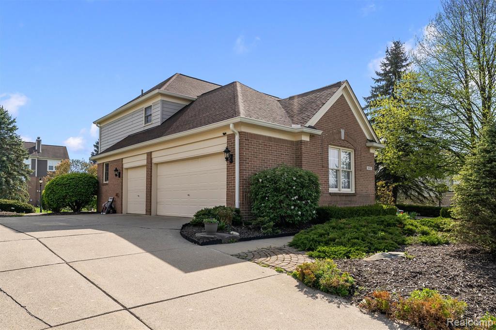 3432 Bonniebrook Court, Rochester, MI 48306 — Photo 5