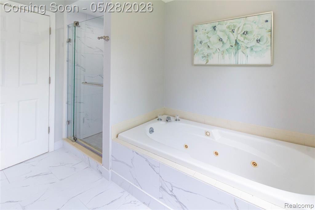 6910 Leytonstone Boulevard, West Bloomfield, MI — Photo 25