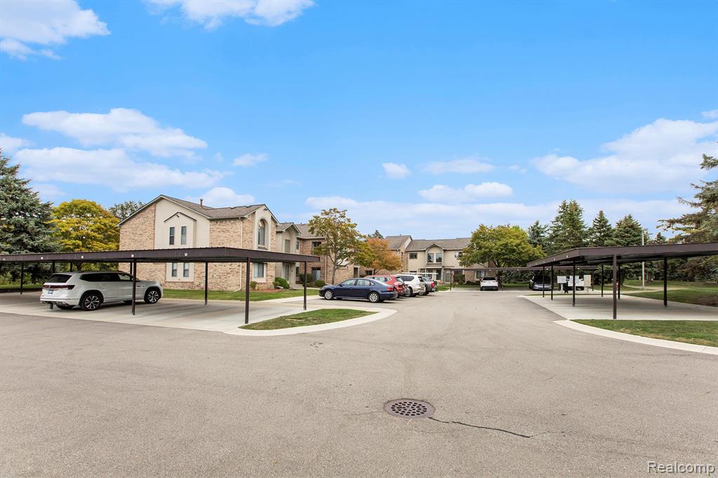 42739 Lilley Pointe Drive, Canton, MI, 48187