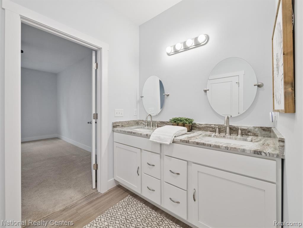 13163 Harbor Landings Drive, 112, Fenton, MI 48430 — Photo 23