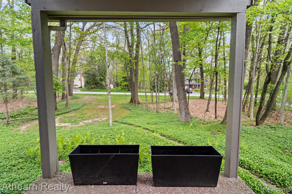 5126 Braddock Court, Brighton, MI 48114 — Photo 29
