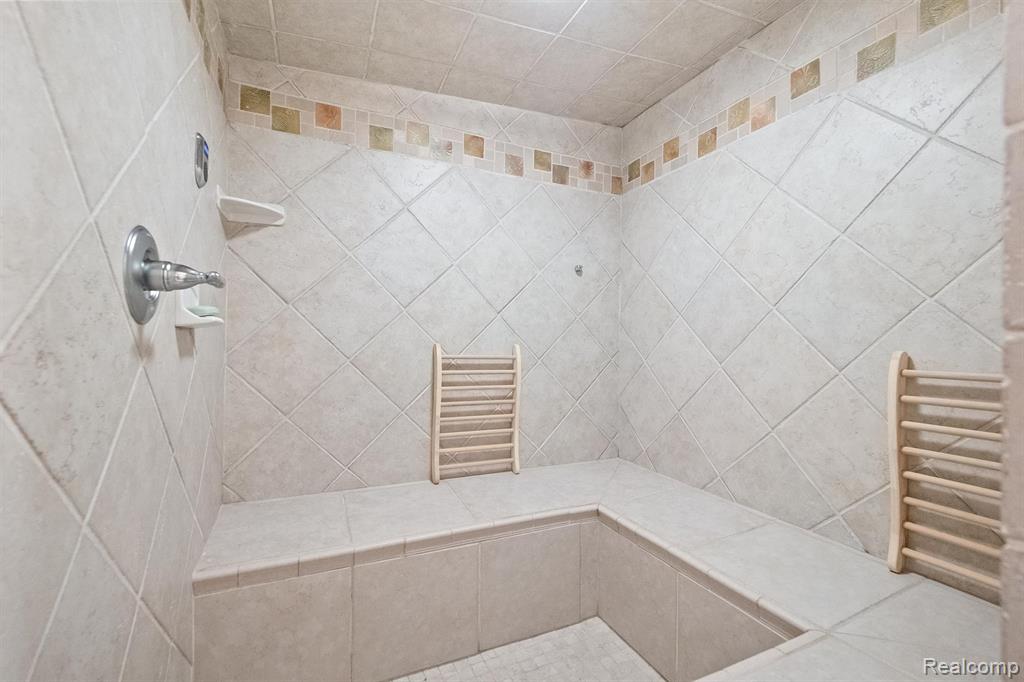 54468 Flamingo Drive, Shelby Twp, MI 48315 — Photo 38