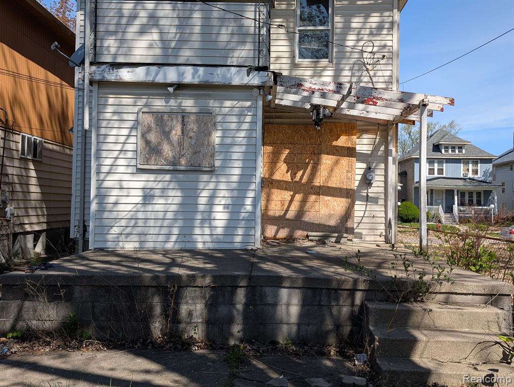 3299 MONTGOMERY Street, Detroit, MI 48206 — Photo 12