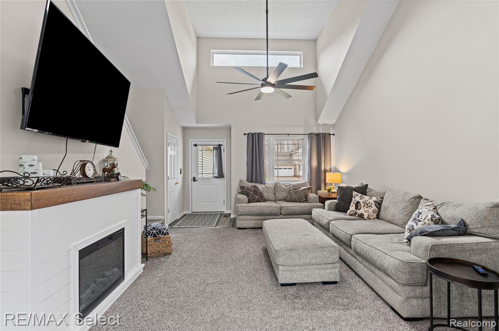 185 Laura Lane, Linden, MI 48451 — Photo 20