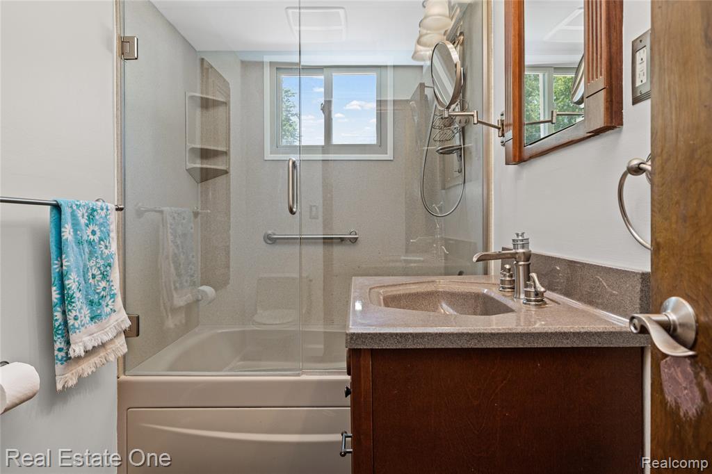 5361 Frankwill Avenue, Clawson, MI — Photo 22
