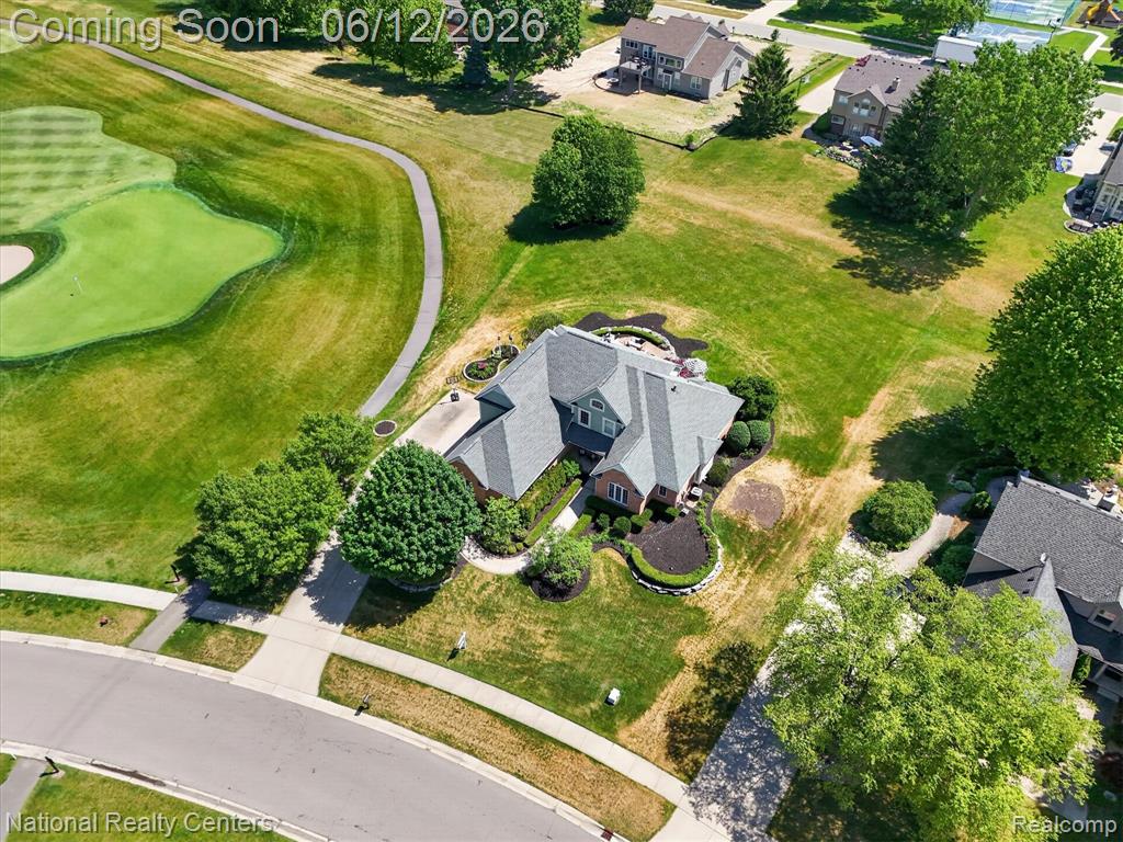 1042 Saint Andrews, Highland, MI — Photo 45