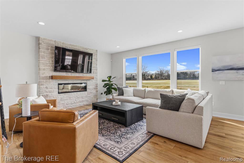 9231 Tulip, Plymouth, MI 48170 — Photo 11