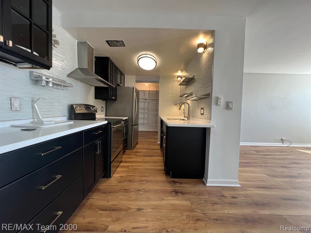 22700 GARRISON Street, 206, Dearborn, MI 48124 — Photo 8