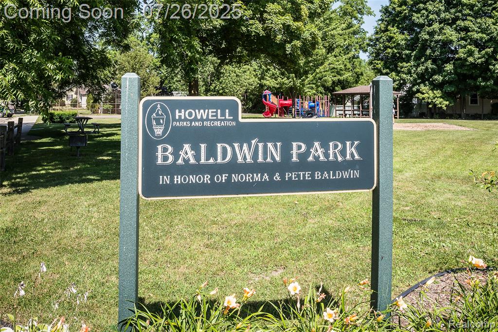 719 Spring Street, Howell, MI 48843 — Photo 40