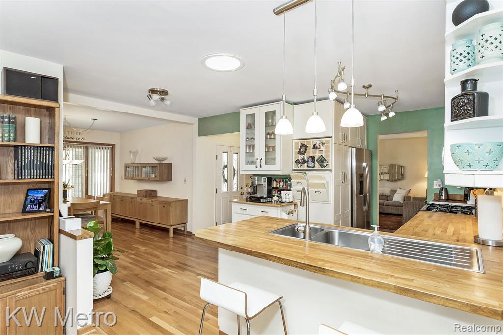 44235 WESTMINISTER Way, Canton, MI 48187 — Photo 12
