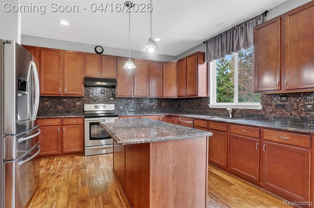 3595 Hogan Circle, Rochester, MI 48307 — Photo 6