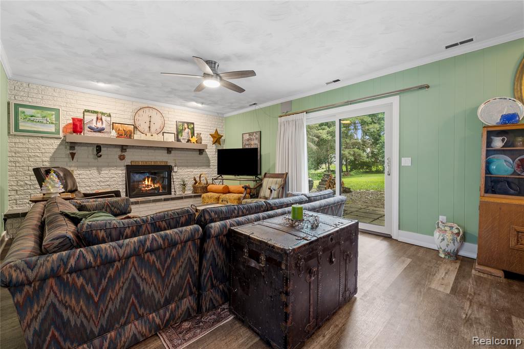 6180 Meyer Avenue, Brighton, MI 48116 — Photo 14