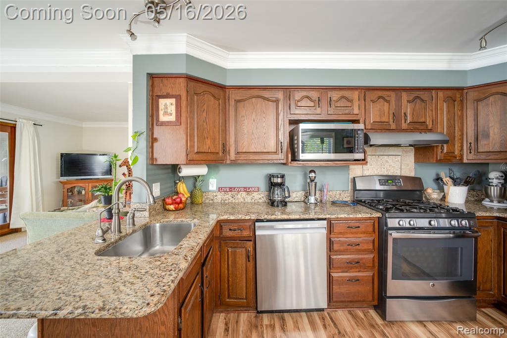 5477 Dooley Drive, Linden, MI 48451 — Photo 13