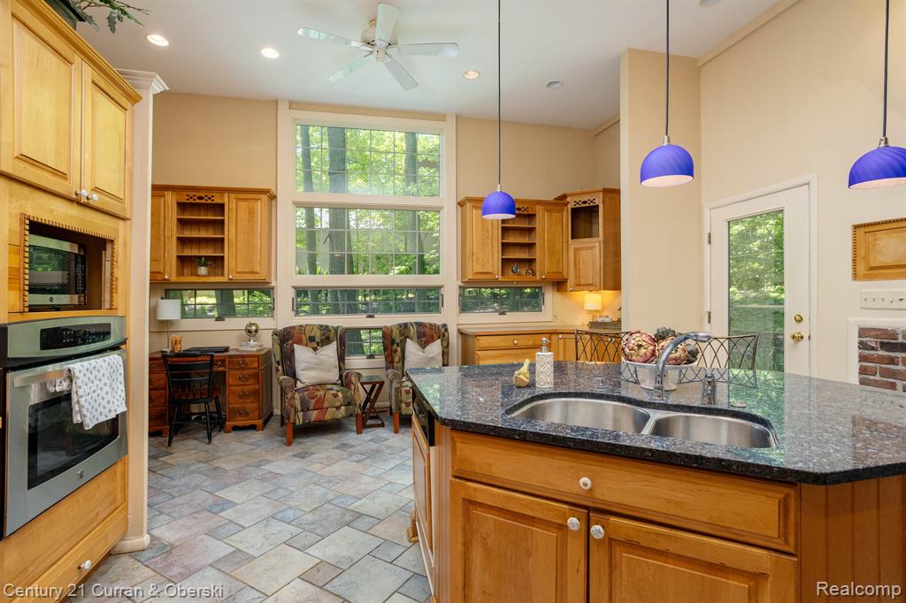 449 Hill Street, Northville, MI 48167 — Photo 10