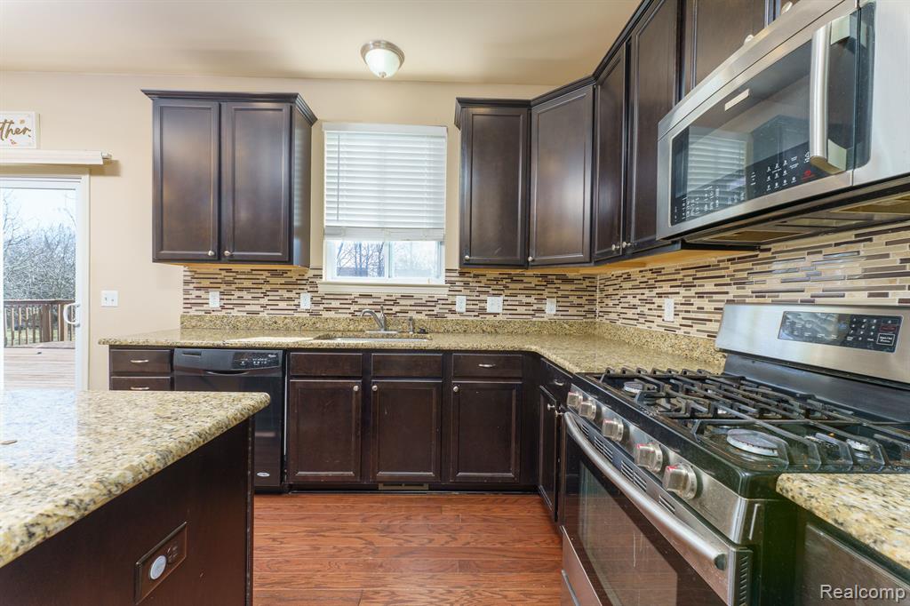 4880 Shellbark Drive, Ypsilanti, MI 48197 — Photo 23