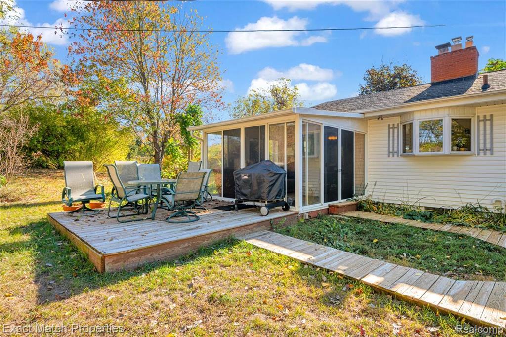 7600 Haley Road, White Lake, MI 48383 — Photo 30