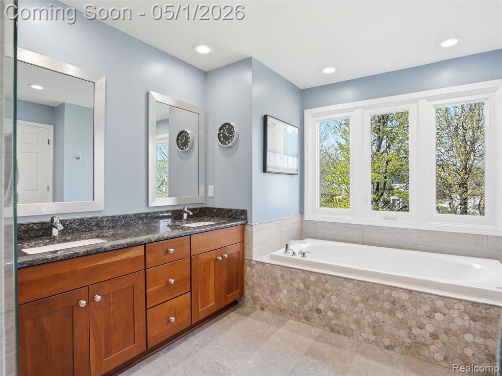 4265 Renee Drive, Troy, MI 48085 — Photo 26
