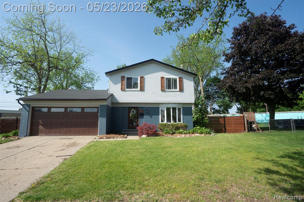 530 Sheffield Drive, Madison Heights, MI 48071 — front exterior