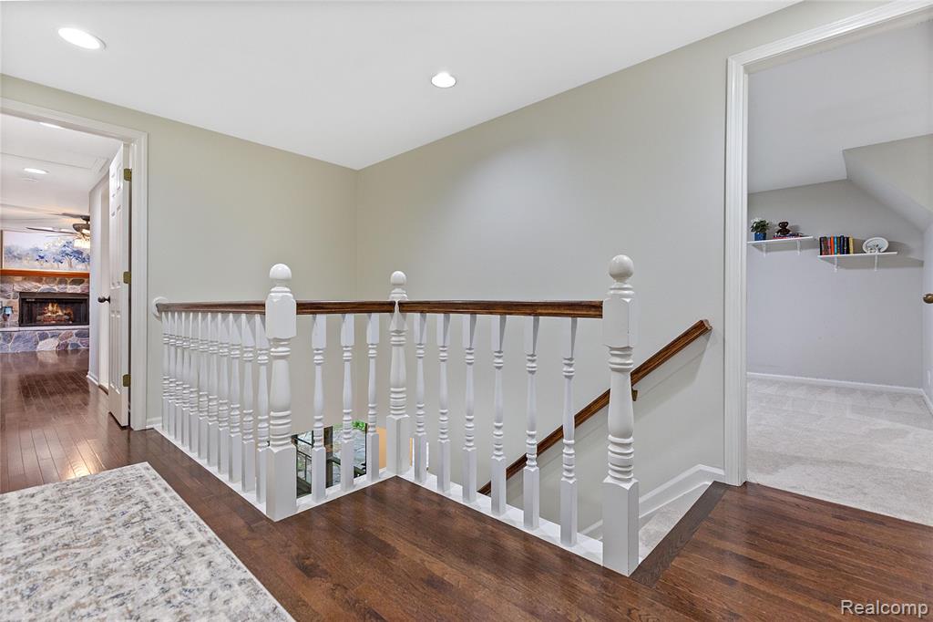 8268 Pine Lake Drive, Davisburg, MI 48350 — Photo 27