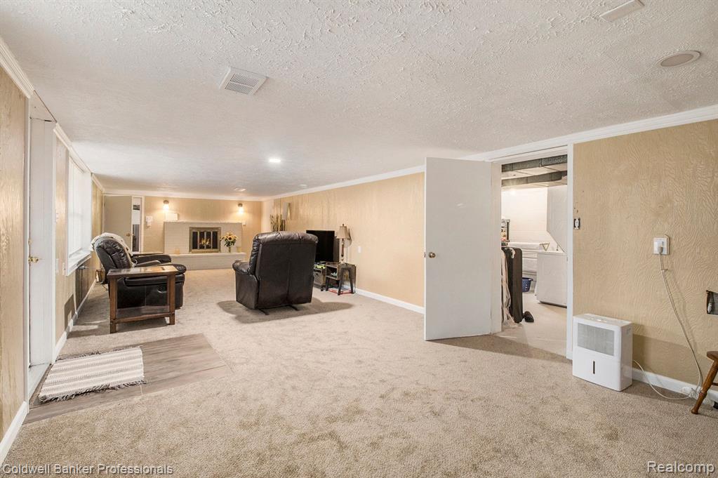 4473 CEDARDALE Lane, Flushing, MI 48433 — Photo 20