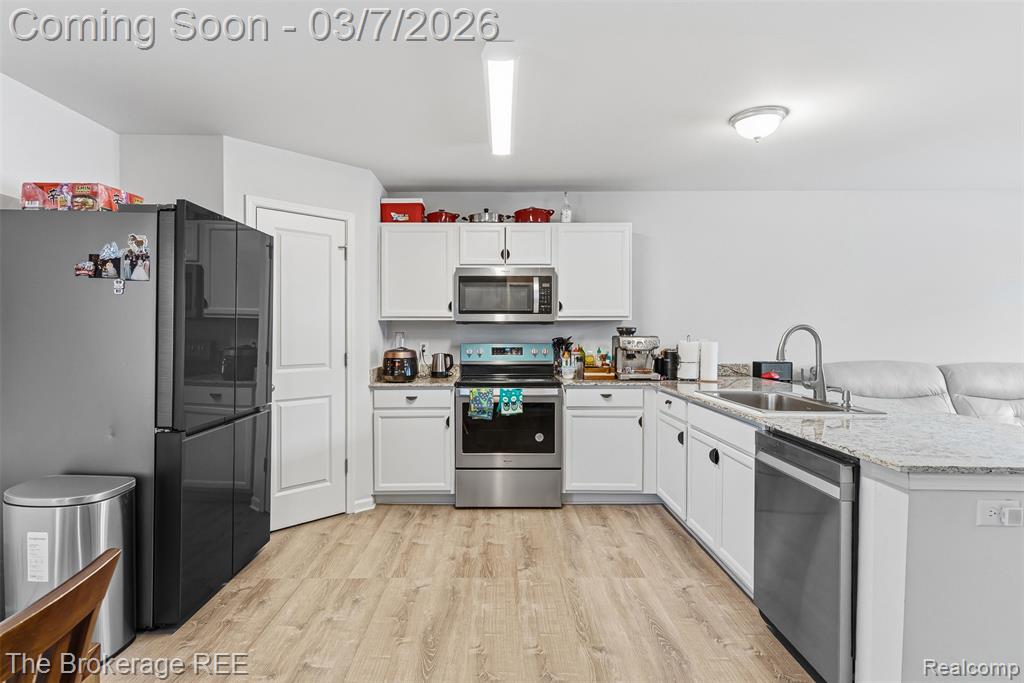 1640 Golfview Drive, Ypsilanti, MI 48198 — Photo 12