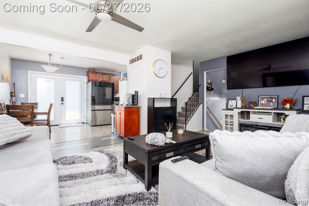 15212 Orchard Court, Romulus, MI 48174 — Photo 4