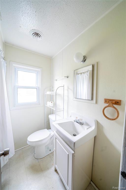 8883 Beech Daly Road, Taylor, MI 48180 — Photo 16