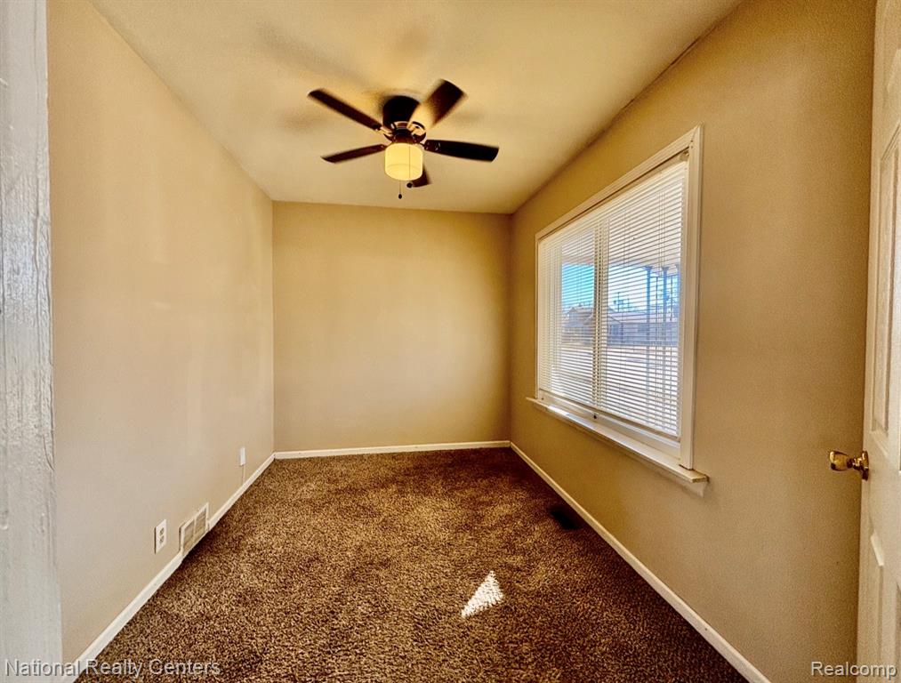 22778 Tuscany Avenue, Eastpointe, MI 48021 — Photo 10