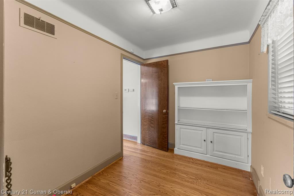 900 Meridan Street, Dearborn, MI 48124 — Photo 22