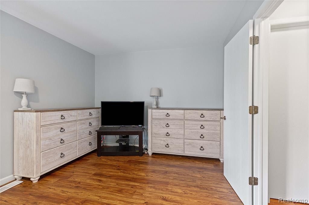 587 Tennyson, Rochester Hills, MI 48307 — Photo 18