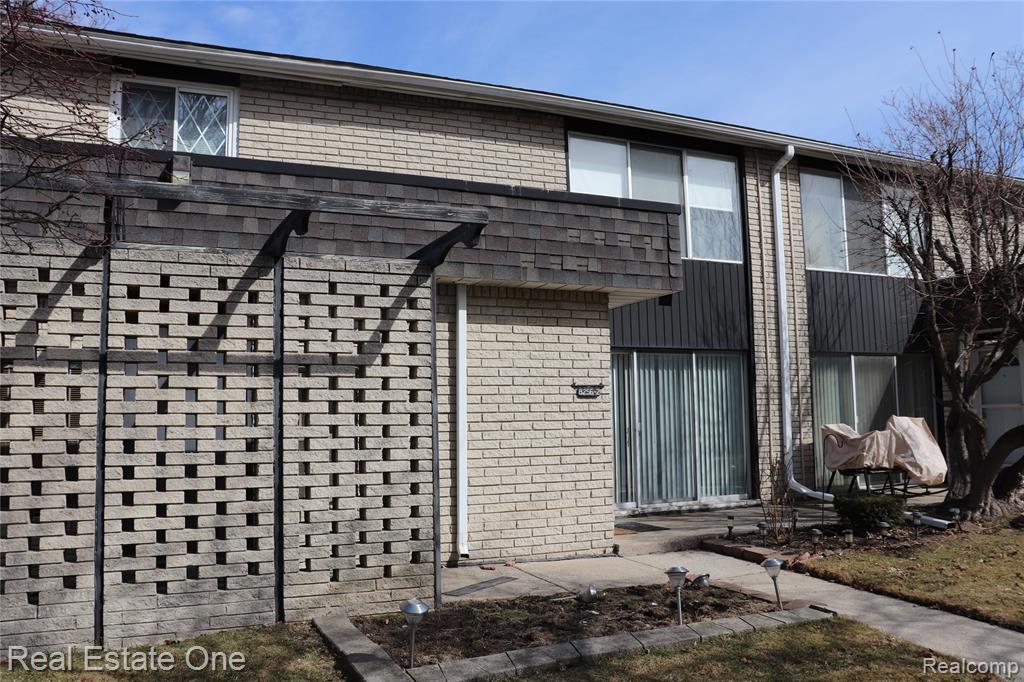 8256 Karam Boulevard, Warren, MI 48093 — Photo 25