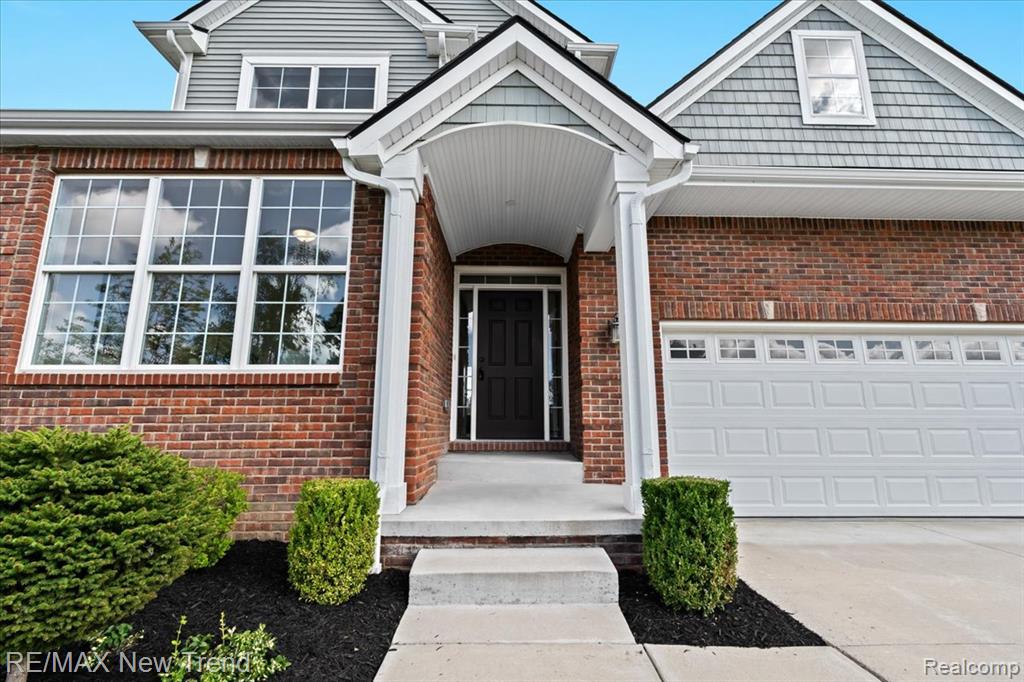 3010 E Theodore Street, Wixom, MI 48393 — Photo 32