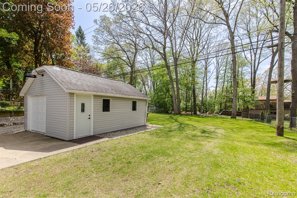 6281 Waldon Road, Clarkston, MI — Photo 30