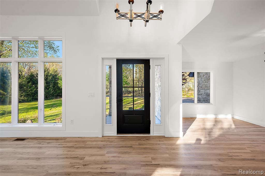 1585 Houghton Trail, Ortonville, MI 48462 — Photo 18