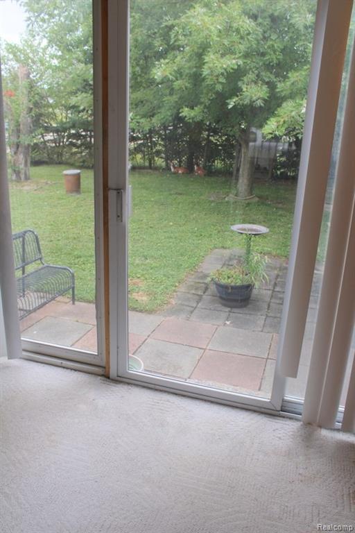 907 Farnham Avenue, Lincoln Park, MI 48146 — Photo 27