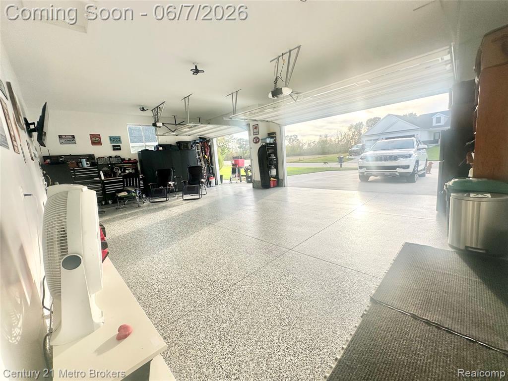 16437 Sleepy Hollow Drive, Fenton, MI 48430 — Photo 24